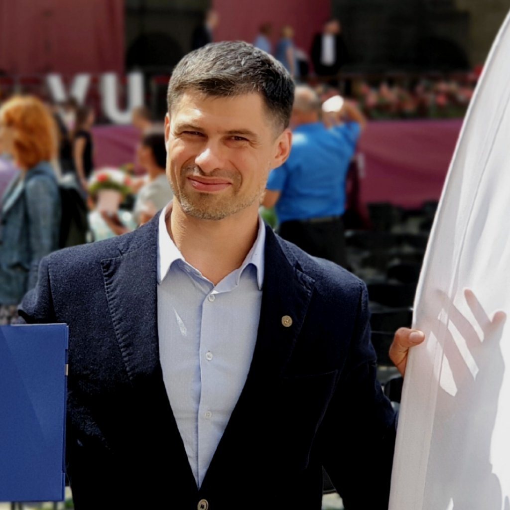 Seminarų lektorius: Jurijus Vaščenkovas - Kineziterapijos Klinika Kaune